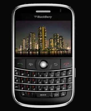 Blackberry on Amidst The Buzz Created By The Iphone 3g  Blackberry Bold Has Finally