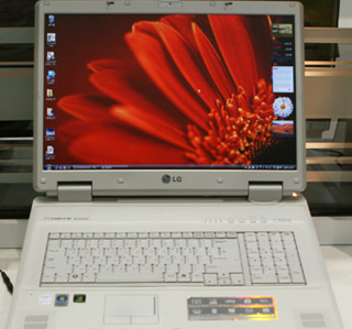 LG S900-UP73K Notebook PC
