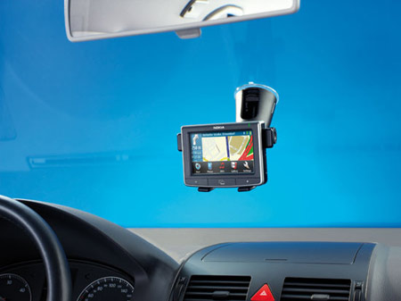 Nokia 500 Auto Navigation System