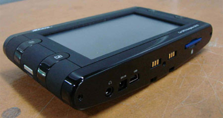 XROAD V4050 GPS unit