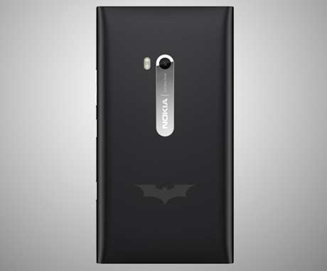 Batman Nokia Lumia 900 01