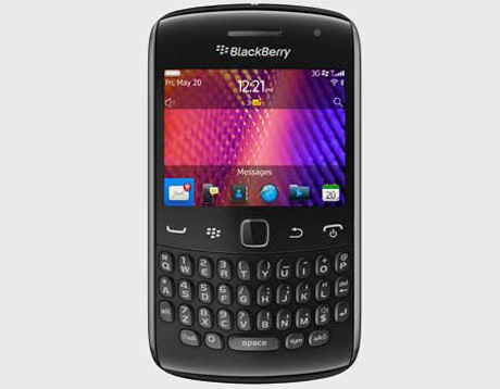 BlackBerry Curve 9370 01