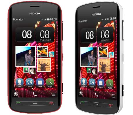 Nokia 808 PureView 01