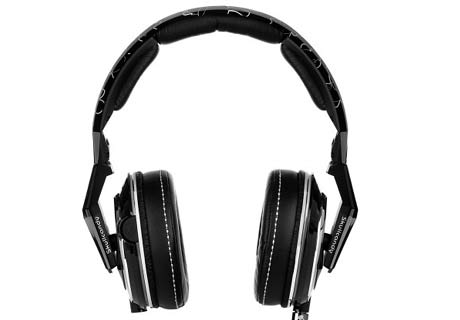 Skullcandy Kidrobot Mix Master over-the-ear headphones get loud ...